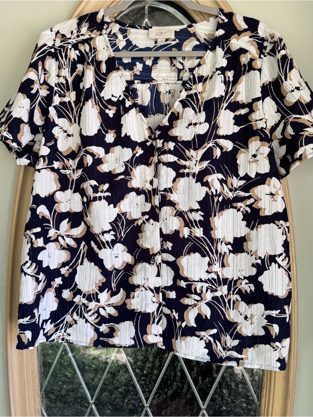 LOFT Navy Floral Short Sleeve Blouse